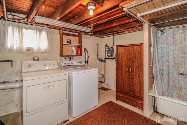 1107 River Rd, Piscataway, NJ 08854 - washroom with independent washer and dryer