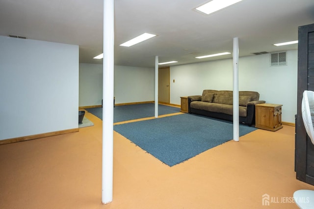 294 Fresh Pond Rd, South Brunswick, NJ 08902 - finished below grade area with carpet floors and baseboards