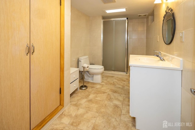 294 Fresh Pond Rd, South Brunswick, NJ 08902 - full bath featuring vanity, tile walls, and a stall shower