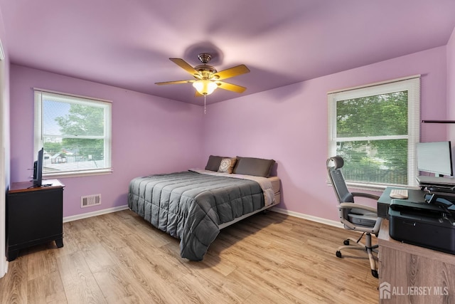 45 Kenmore Rd, Edison, NJ 08817 - bedroom with wood finished floors, a desk, and ceiling fan