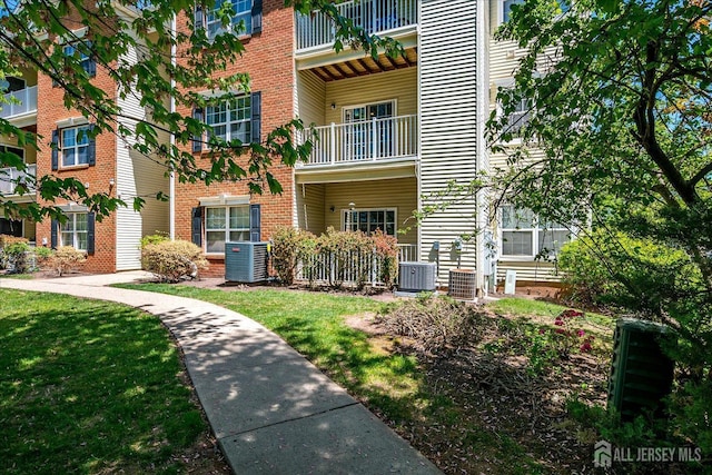 822 Dominick Ct, South Plainfield, NJ 07080 - view of building exterior with central AC