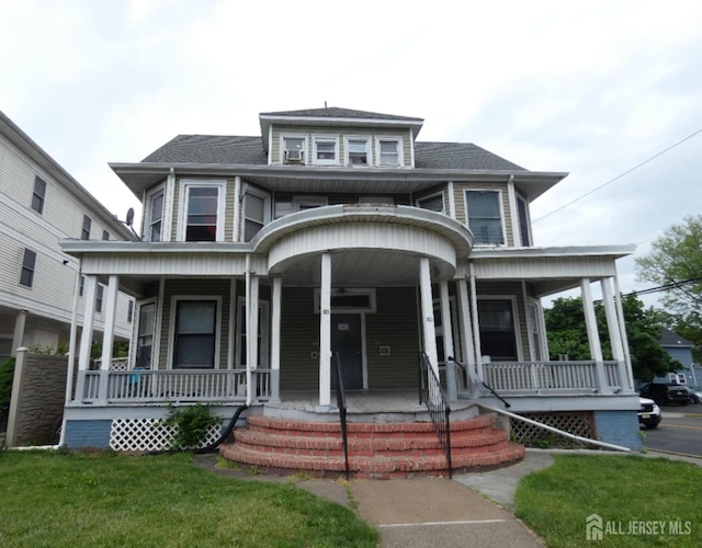163 Livingston Ave, New Brunswick, NJ 08901 - view of front of property with a porch