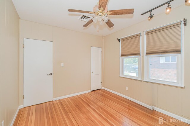11 1st St, Port Reading, NJ 07064 - photo 8