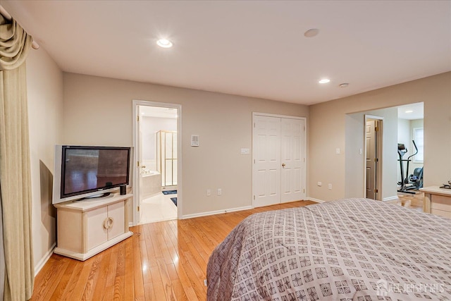 35 Fabiszewski Way, Parlin, NJ 08859 - bedroom with light wood-style floors, recessed lighting, baseboards, and connected bathroom
