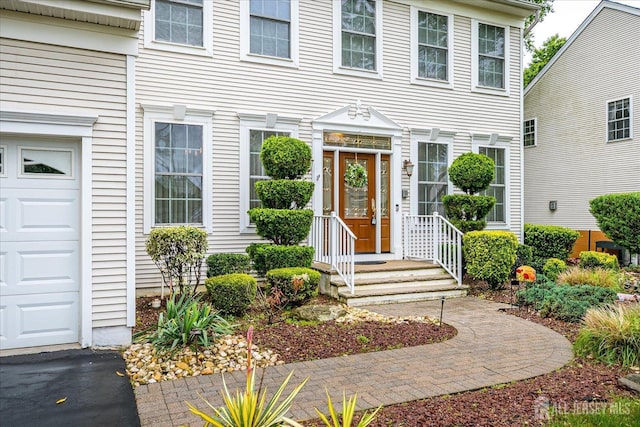 35 Fabiszewski Way, Parlin, NJ 08859 - view of doorway to property
