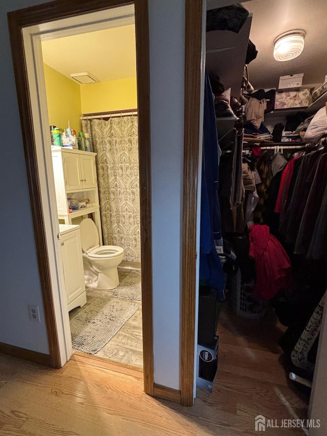 101 Michaels Ct, Woodbridge Proper, NJ 07095 - full bathroom featuring wood finished floors and a spacious closet