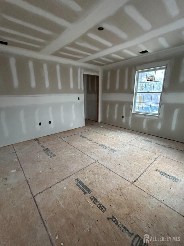 816 Rt 202nd Hwy, Readington, NJ 08853 - view of unfurnished room