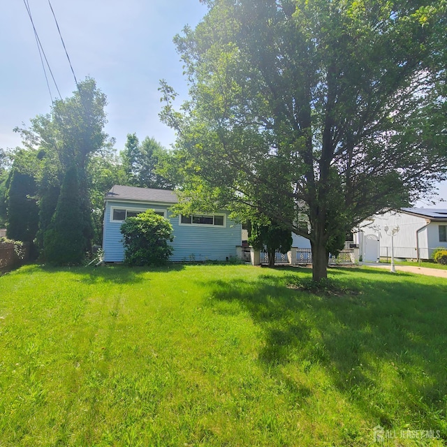 15 Clemson St, Old Bridge, NJ 08859 - view of yard