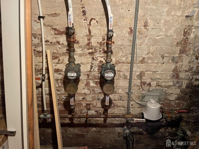 142 Joyce Kilmer Ave, New Brunswick, NJ 08901 - basement view