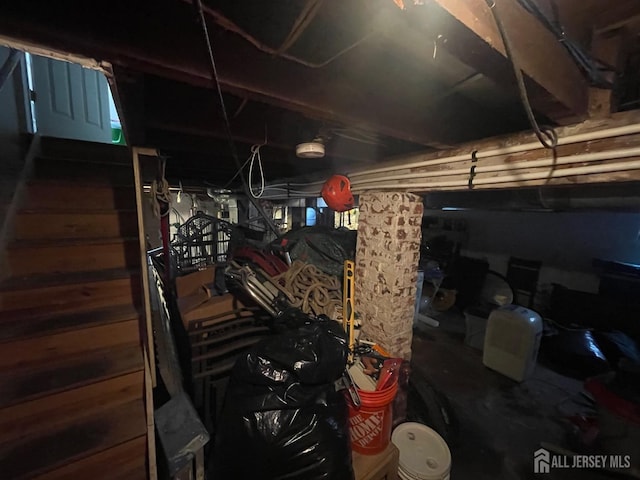 142 Joyce Kilmer Ave, New Brunswick, NJ 08901 - detailed view