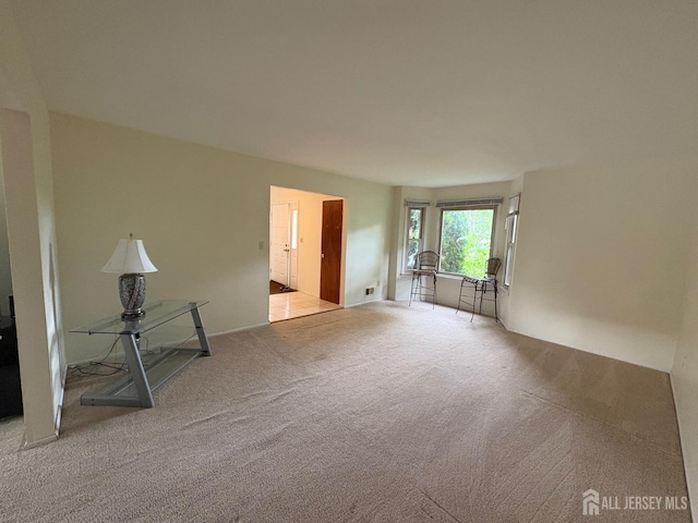 4 La Valencia Rd, Old Bridge, NJ 08857 - unfurnished room featuring carpet