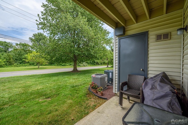 3002 Lighthouse Ln, Sayreville, NJ 08859 - view of patio with central AC