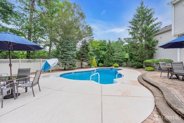 329 Valley View Cir, Freehold Twp, NJ 07728 - photo 77