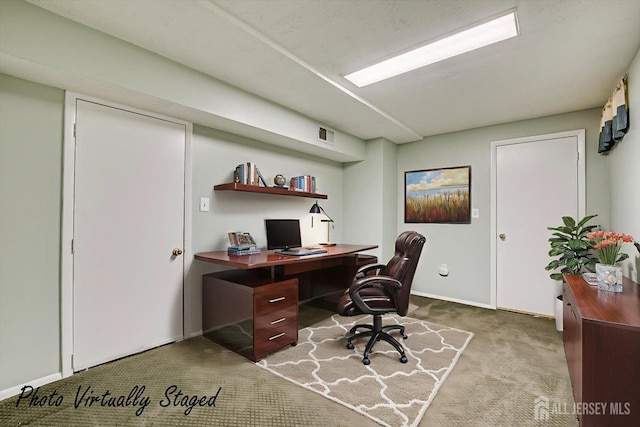 68 Kelly Dr, Edison, NJ 08820 - carpeted office with baseboards