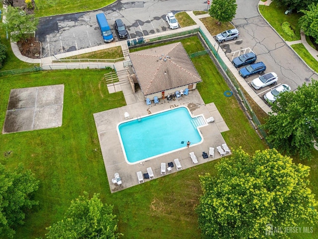 68 Kelly Dr, Edison, NJ 08820 - aerial view of a pool area