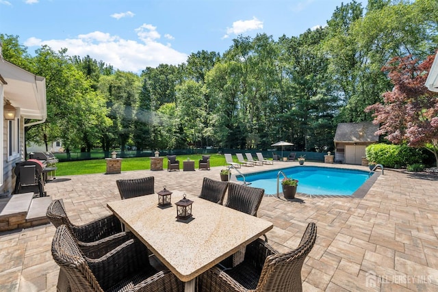 8 Garvey Dr, Monroe, NJ 08831 - swimming pool featuring a patio, outdoor dining space, and view of wooded area
