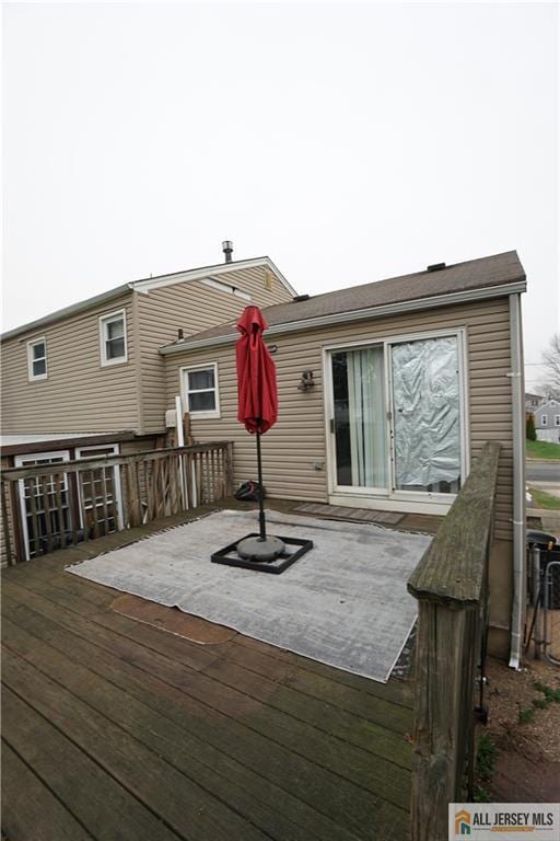 17 Wedgewood Dr, Carteret, NJ 07008 - photo 24