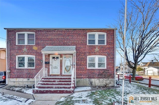 view of townhome / multi-family property