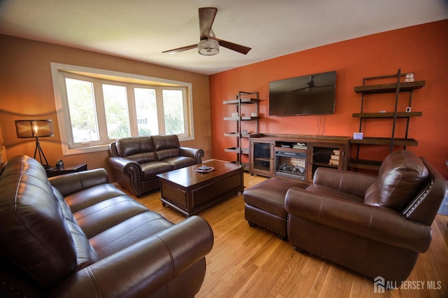 1301 Famuloro Dr, South Plainfield, NJ 07080 - photo 2
