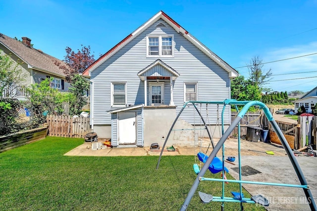 29 Pulawski Ave, South River, NJ 08882 - back of house featuring a playground