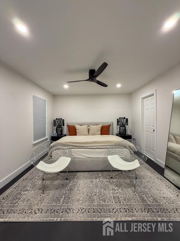 813 Darlington Dr, Old Bridge, NJ 08857 - bedroom with ceiling fan and recessed lighting