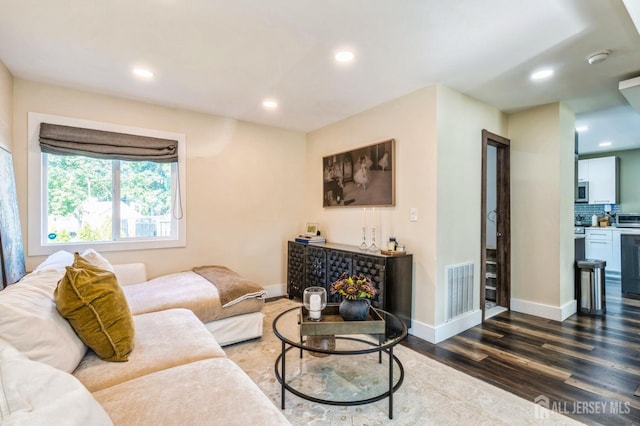 20 Diamond Ct, East Brunswick, NJ 08816 - photo 18