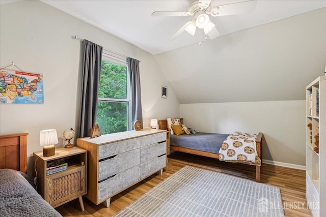 383 S Stump Tavern Rd S, Jackson, NJ 08527 - bedroom featuring vaulted ceiling, light wood finished floors, and a ceiling fan