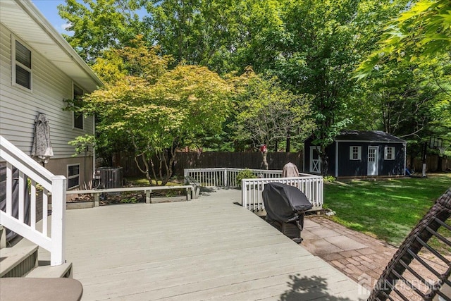 383 S Stump Tavern Rd S, Jackson, NJ 08527 - deck with a fenced backyard and an outdoor structure