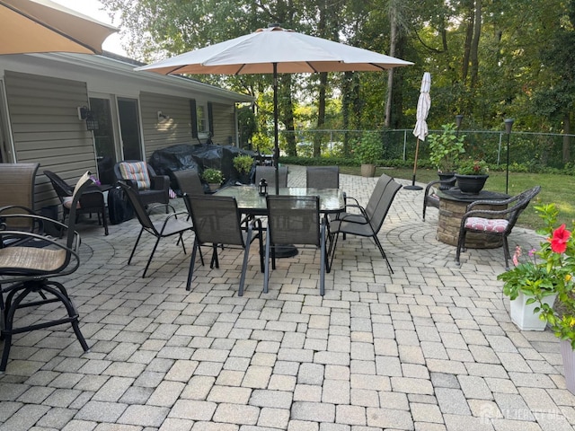 17 Morningside Dr, Old Bridge, NJ 08857 - view of patio / terrace with outdoor dining area and fence