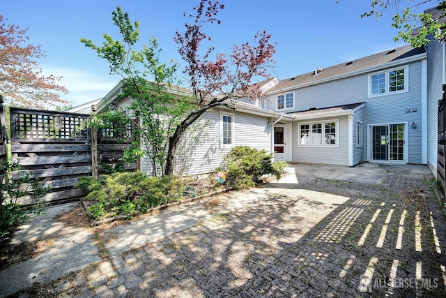 5 Chadwick Ln Unit D, Monroe, NJ 08831 - back of house with a patio area