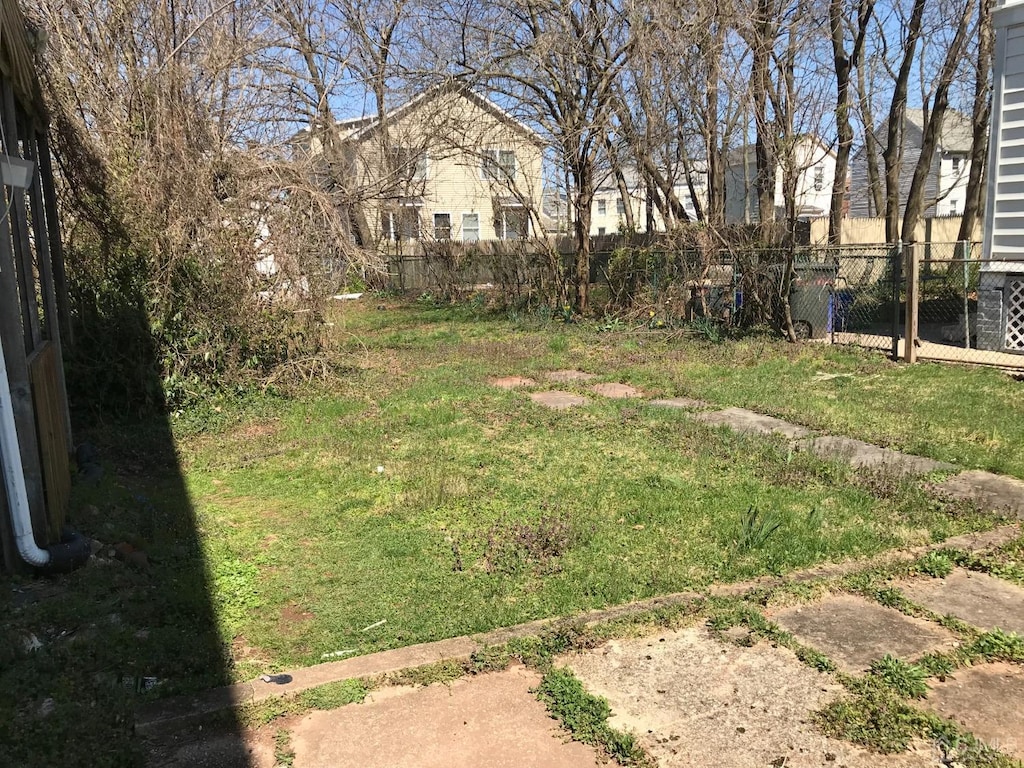 175 Hamilton St, New Brunswick, NJ 08901 - photo 1