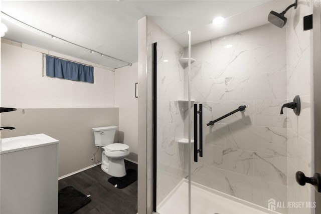 46 Thomas St, Monroe, NJ 08831 - full bathroom with a marble finish shower, toilet, vanity, and wood finished floors