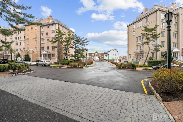 100 Shearwater Ct Unit 31, Jersey City, NJ 07305 - photo 2