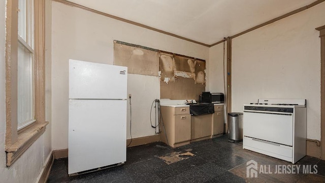 171 Armstrong Ave, Jersey City, NJ 07305 - photo 16