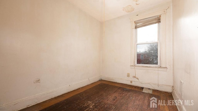 171 Armstrong Ave, Jersey City, NJ 07305 - photo 10