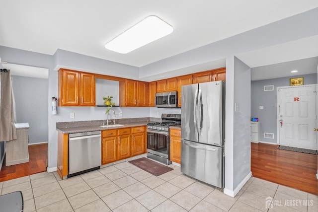 4 Daphne Ct, Edison, NJ 08820 - photo 16
