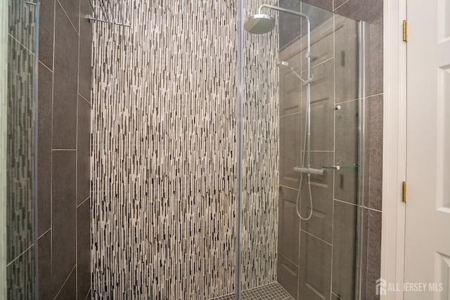 4 Bernadette Cir S, Brunswick, NJ 08852 - full bathroom with a shower stall