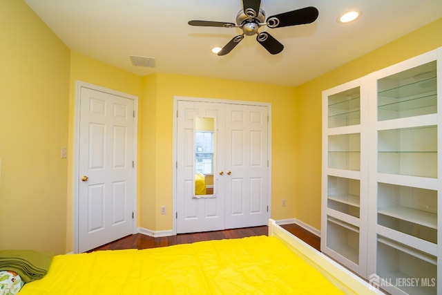 4 Bernadette Cir S, Brunswick, NJ 08852 - entrance foyer featuring a ceiling fan, dark wood-style flooring, baseboards, and recessed lighting