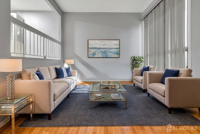 186 Hamilton Pl, East Windsor, NJ 08520 - living area with wood finished floors