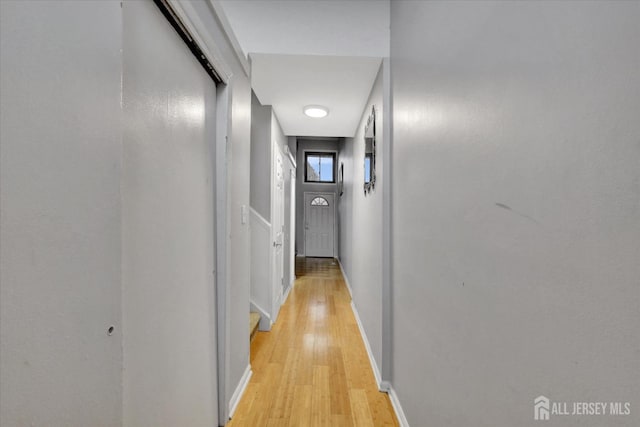 186 Hamilton Pl, East Windsor, NJ 08520 - hall featuring light wood-style floors and baseboards