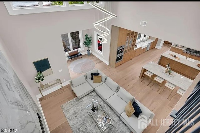 38 Ventnor Dr, Edison, NJ 08820 - photo 8