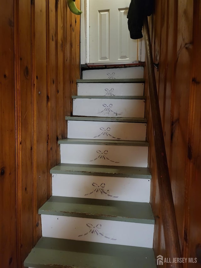 72 High St, Perth Amboy, NJ 08861 - stairway featuring wooden walls