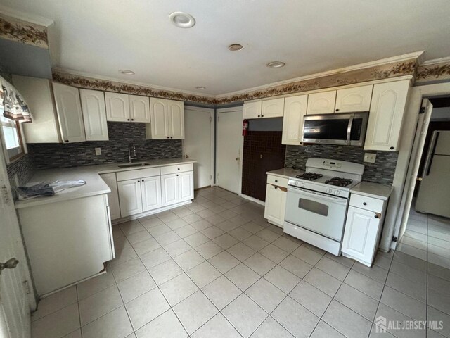 203 Walnut St, Dunellen, NJ 08812 - photo 8