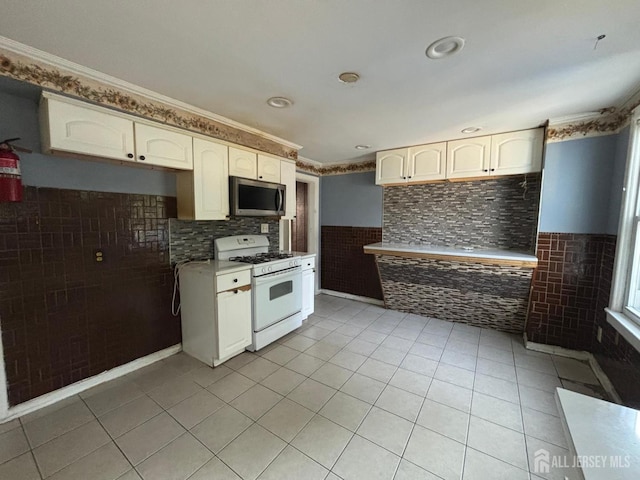 203 Walnut St, Dunellen, NJ 08812 - photo 7