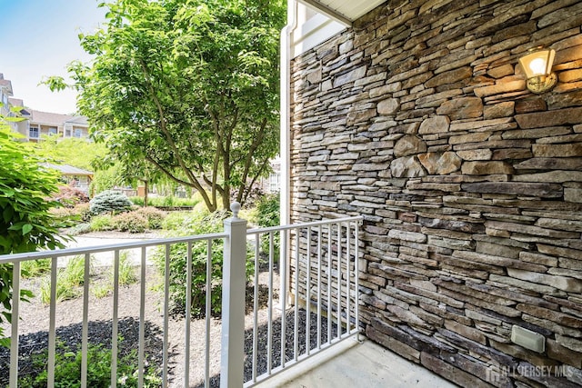 540 Cranbury Rd Unit 105, East Brunswick, NJ 08816 - view of balcony