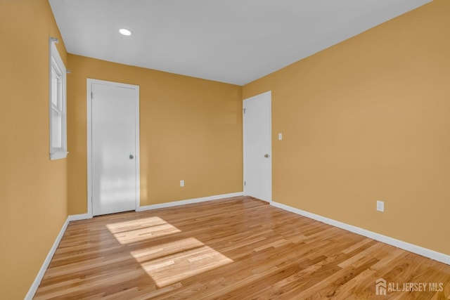 14 Ridgeview Rd, Jamesburg, NJ 08831 - empty room featuring baseboards, light wood finished floors, and recessed lighting