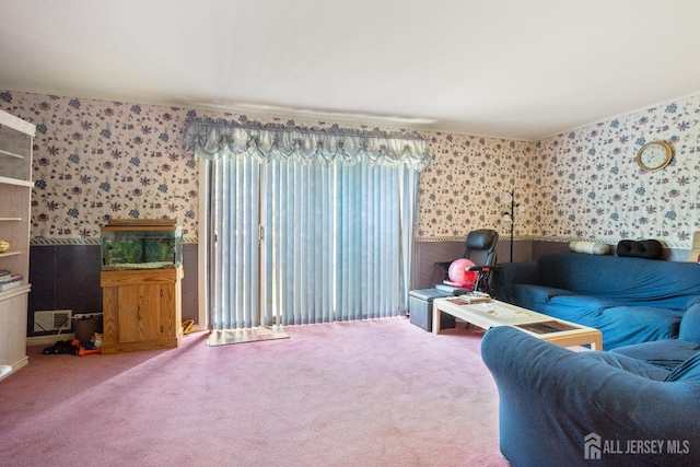 32 Astor Ct, Sayreville, NJ 08872 - carpeted living area featuring wallpapered walls and wainscoting
