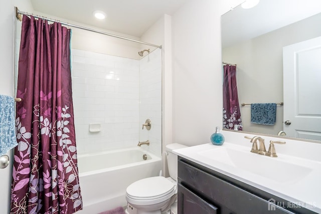 102 Matutina Rd, Monroe, NJ 08831 - bathroom with vanity and shower / bath combo with shower curtain
