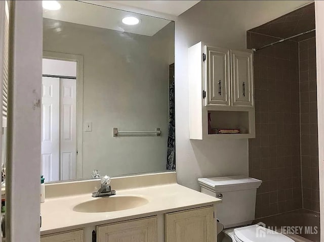 604 Woodbridge Commons Way, Iselin, NJ 08830 - photo 6