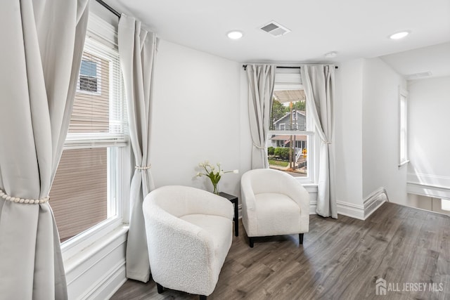 94 2nd St, Keyport, NJ 07735 - living area featuring wood finished floors and recessed lighting